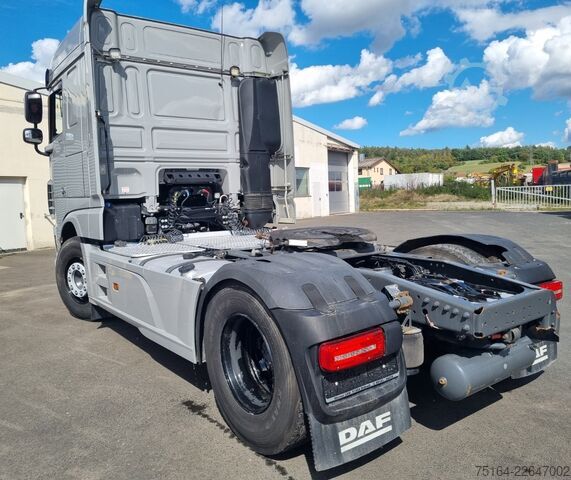 Standard SZM DAF XF 530 FT beschädigt