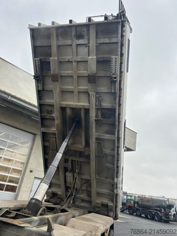 Three-sided tipper truck SCANIA P450 XT ,8X4 MEILLER GESTEINSKIPPER, BORDMATIK,  RETARDER