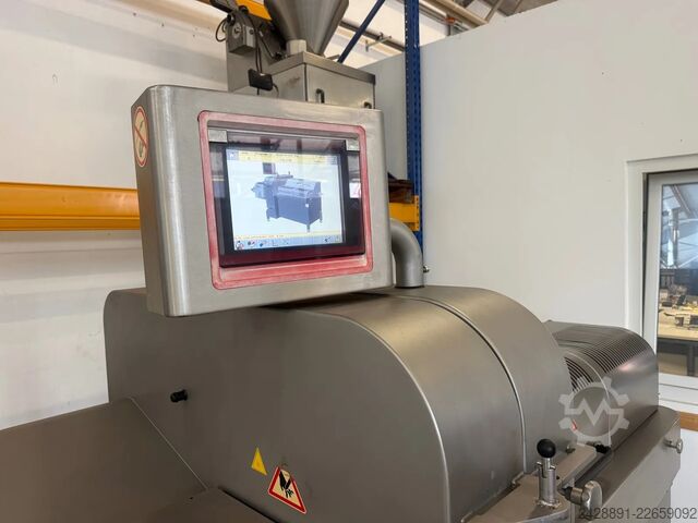 High-performance bandsaw slicer Treif Falcon