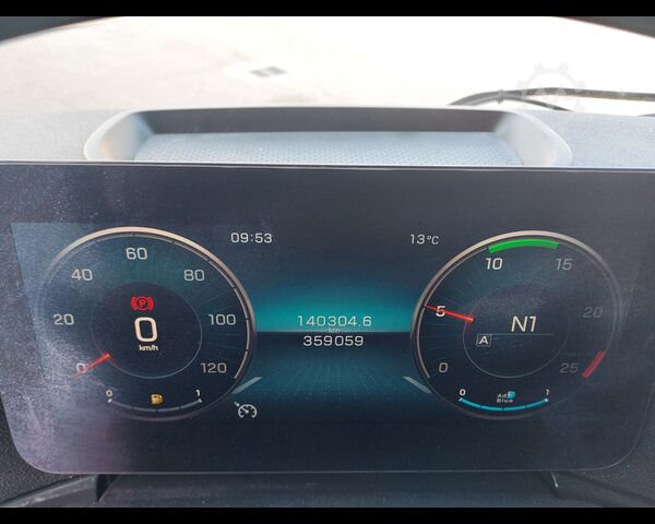 Standard tractor unit MERCEDES-BENZ Actros L 18 4x2 - Actros L 1848 LS 4x2