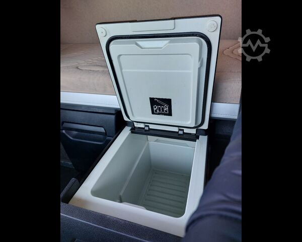 Standard tractor unit MERCEDES-BENZ Actros L 18 4x2 - Actros L 1848 LS 4x2