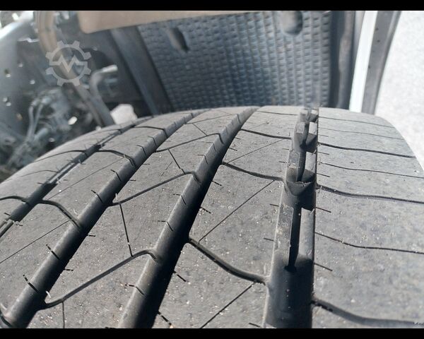 Standard tractor unit MERCEDES-BENZ Actros L 18 4x2 - Actros L 1848 LS 4x2