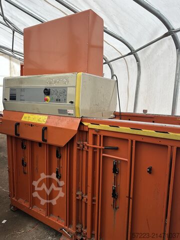 Two chamber baler Orwak orwak 9020