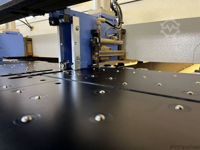 Horizontal panel saw HOLZMA P HPP 430/56/56/X