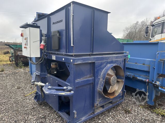 Screw press Husmann with container. screw press for wood, screw press for waste, stationary press Husmann HSP-E-N-V