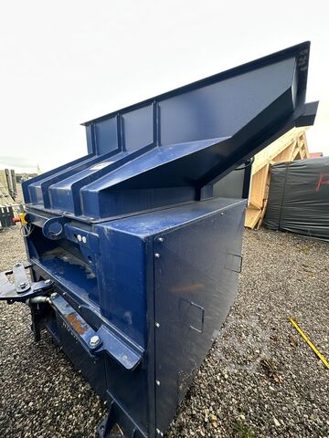 Screw press Husmann with container. screw press for wood, screw press for waste, stationary press Husmann HSP-E-N-V