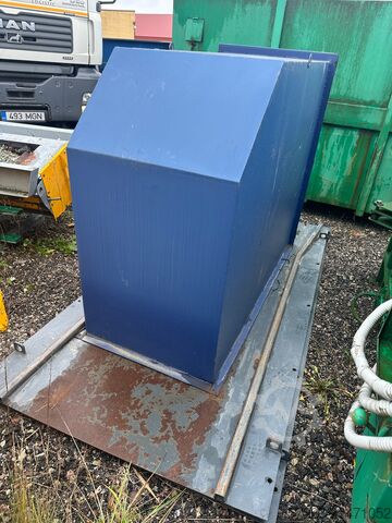 Screw press Husmann with container. screw press for wood, screw press for waste, stationary press Husmann HSP-E-N-V