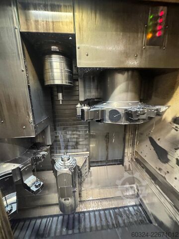 CNC Turning and Milling Center - Vertical EMAG EMAG VTC 250