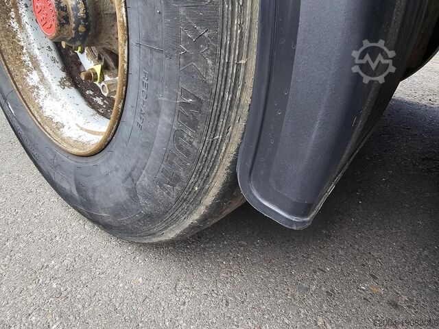 2002 FREUHAUF 3 AXLE CURTAINSIDER | BPW AXLES FREUHAUF 3 AXLE CURTAINSIDER | BPW AXLES