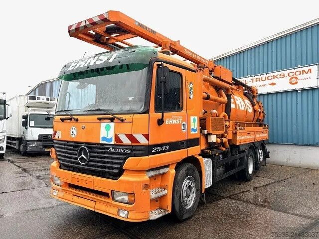 Suction vehicle Mercedes-Benz Actros 2543 L 6x2 WITH 15,5 M3 MULLER F155EGH V...