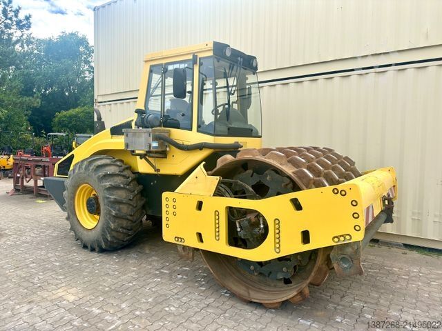 Walzenzug BOMAG BW213PDH-4 / 2012 BJ / Deutsche Maschine