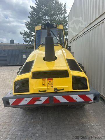 Walzenzug BOMAG BW213PDH-4 / 2012 BJ / Deutsche Maschine