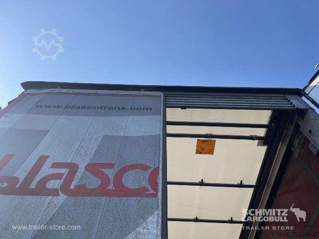 Open semitrailer with tarp Schmitz Cargobull Curtainsider Standard