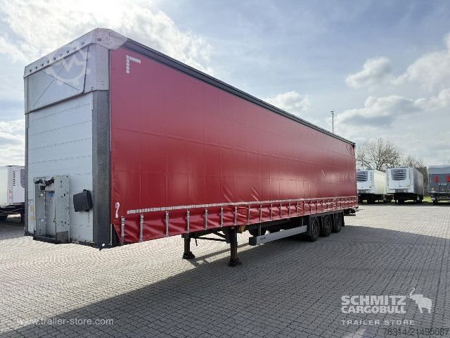 Open semitrailer with tarp Schmitz Cargobull Curtainsider Mega Getränke