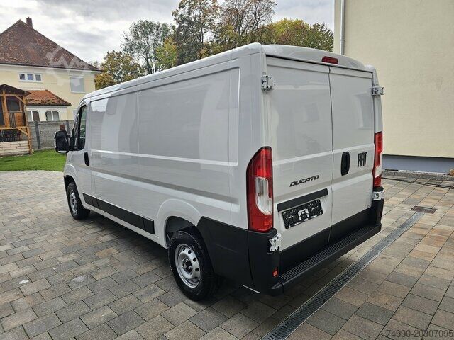 Panel van Fiat Ducato 120 L2H1 Premium Kabine + Visibility