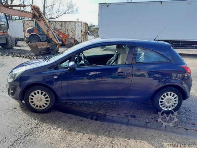 Van OPEL Corsa D Selection / +GAS Anlage