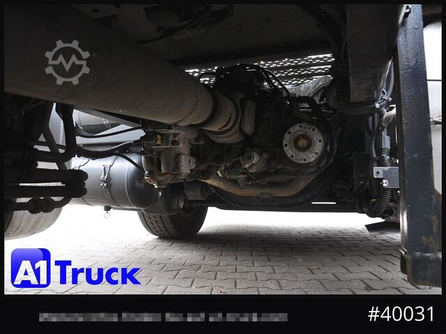 Hazardous materials truck MERCEDES-BENZ 1843 StreamSpace GGVS ADR FL AT
