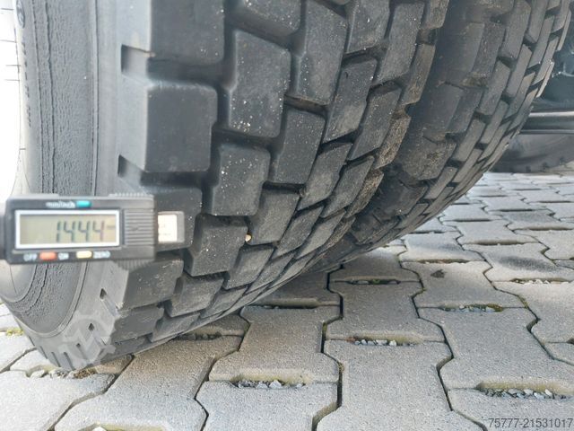 Standard SZM MAN TGX 18.500 XLX-INTARDER-2 Tanks-NEW SERVICE