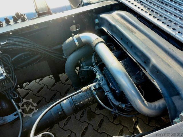 Standard SZM MAN TGX 18.500 XLX-INTARDER-2 Tanks-NEW SERVICE