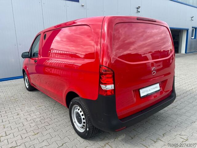 Kastenwagen MERCEDES-BENZ Vito 110 KOMPAKT KLIMA TEMPOMAT 2-SITZE SCHRÄNKE
