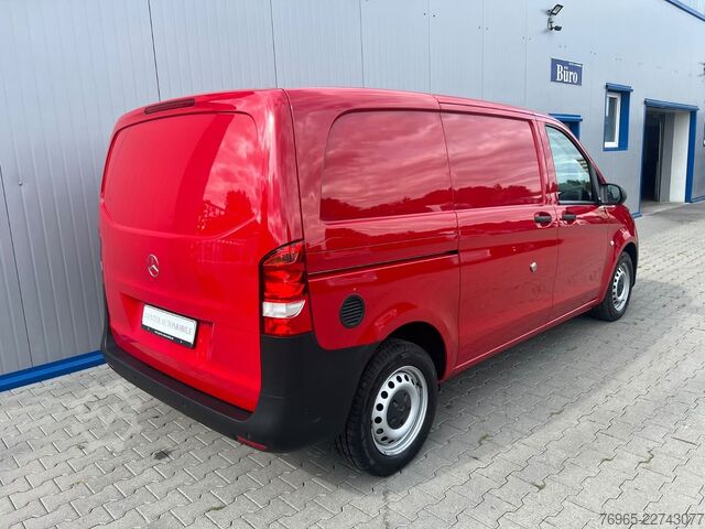 Kastenwagen MERCEDES-BENZ Vito 110 KOMPAKT KLIMA TEMPOMAT 2-SITZE SCHRÄNKE