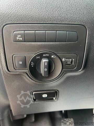 Kastenwagen MERCEDES-BENZ Vito 110 KOMPAKT KLIMA TEMPOMAT 2-SITZE SCHRÄNKE