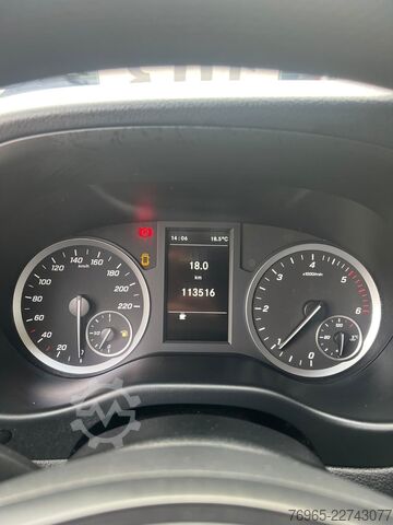 Kastenwagen MERCEDES-BENZ Vito 110 KOMPAKT KLIMA TEMPOMAT 2-SITZE SCHRÄNKE