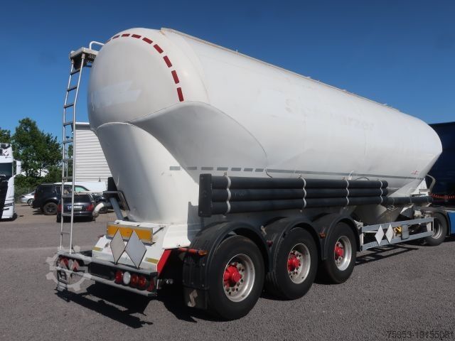 Silo semitrailer Spitzer SF 2748/3 P 4 Kammer liegend Silo 48m³