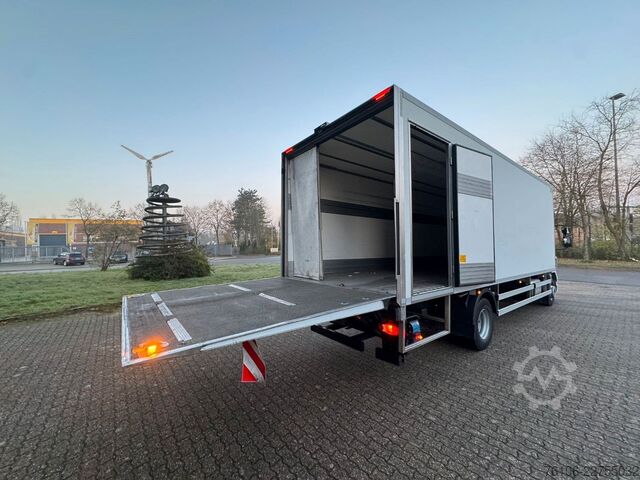 Refrigerated truck DAF LF 16.260 Tiefkühlkoffer mit Ladebordwand