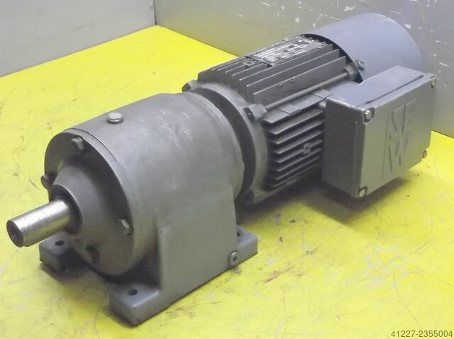 Gear motor 0.55 kW 165 rpm SEW-EURODRIVE R40DT80K4BM