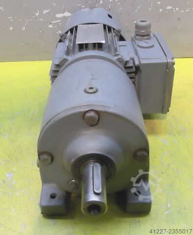 Gear motor 0.25 kW 35 rpm SEW-EURODRIVE R40DT71C4BM