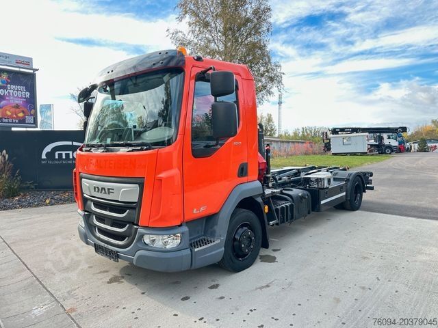 Autokran DAF LF 180 Abrollkipper SCHROTTGREIFER KRAN FUNK AHK
