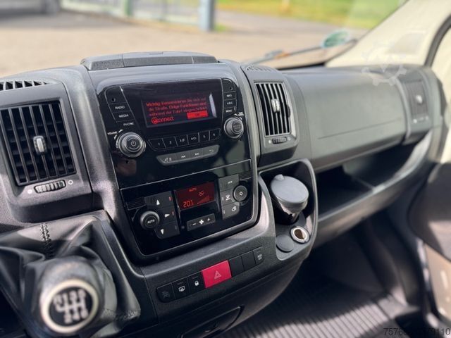 Kleinbus FIAT Ducato Kombi 33 150 L1H1 / 8 SITZER / AHK