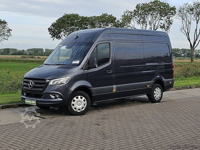 High-roof van MERCEDES-BENZ SPRINTER 317 L2H2 3.5t Trekhaak