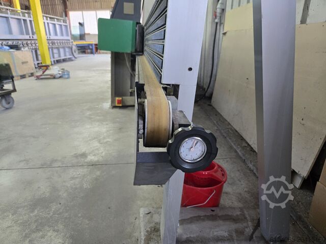 Glass grinding machine Bottero 108F