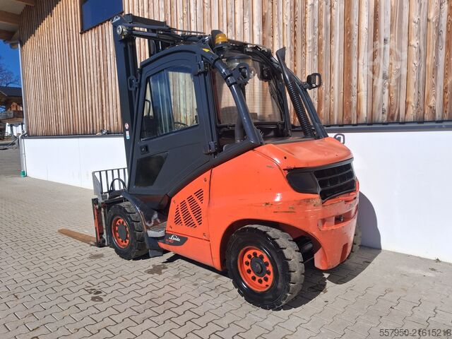 Gabelstapler Linde H 40 Diesel Triplex Zinkenverstellgerät