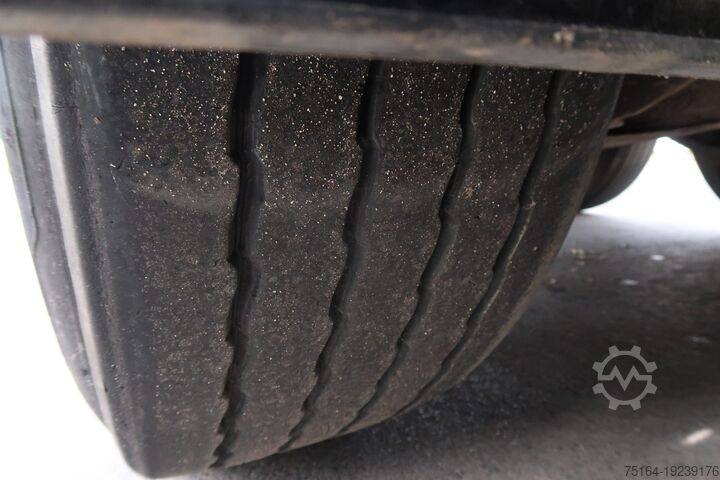 Semi-trailer with walking floor Reisch RSBS 35/24 LK