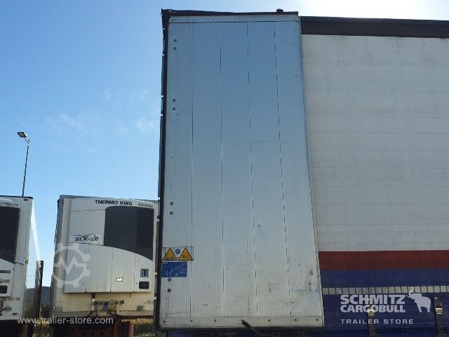 Auflieger mit Pritsche & Plane Schmitz Cargobull Semitrailer Curtainsider Standard