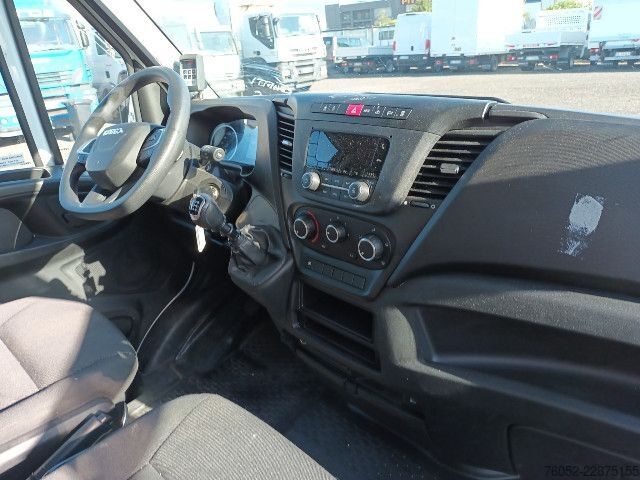 Refrigerator body van IVECO 35C16