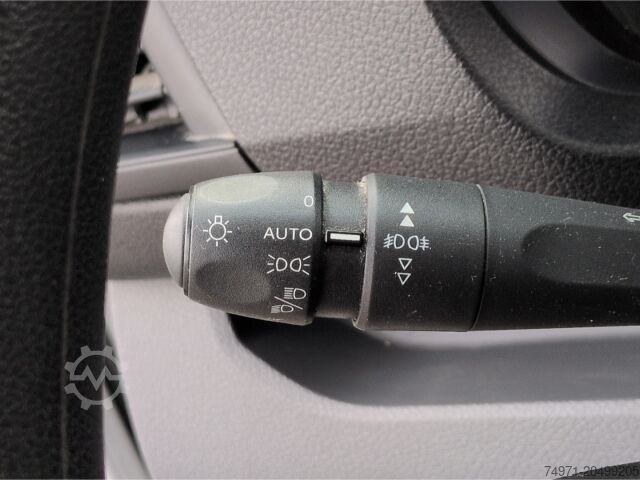 Panel van Citroen Jumpy Kasten Club 1.5D*Temp PDC MirrorLink Klima