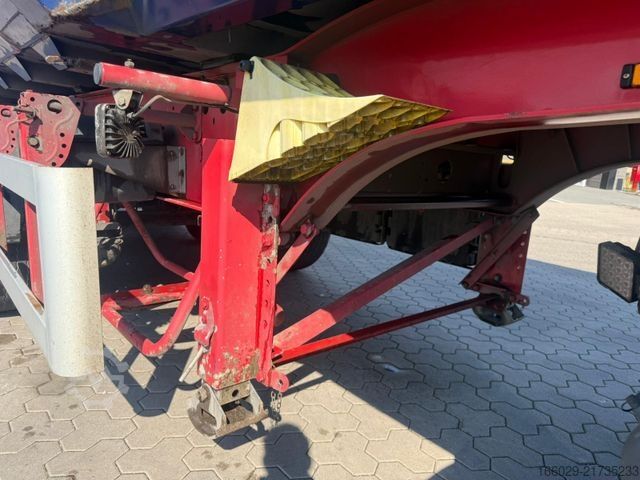 Tipper semitrailer KEMPF SKM 35/3 Stahl Kipper 50m³ Schrott