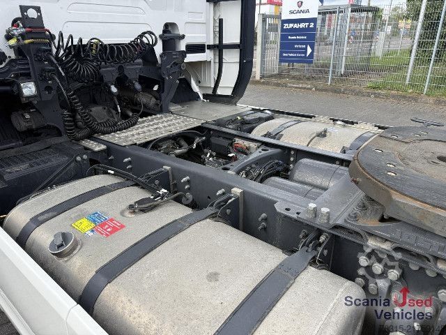 Standard SZM Scania R 460 NA - SUPER - HIGHLINE - 2x TANKs - ACC