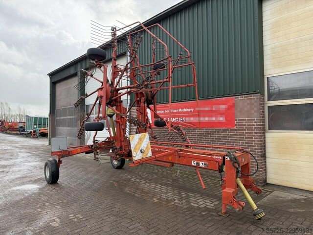 Windrower rake Kuhn GA 7301