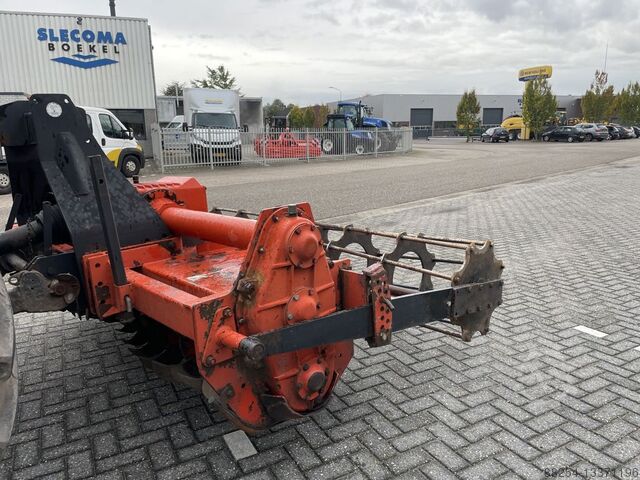 Soil tiller Agrator AM 2550 zware grondfrees met kooirol