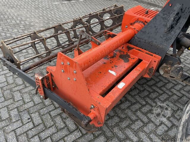 Soil tiller Agrator AM 2550 zware grondfrees met kooirol