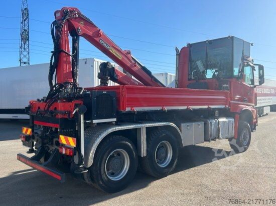Flatbed truck MERCEDES-BENZ AROCS 3552 ZUR HACKMASCHINENBESCHICKUNG, EPSILON M100L86