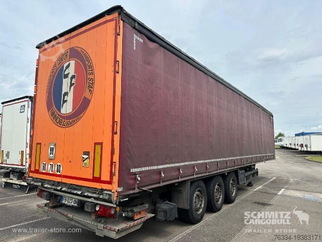 Open semitrailer with tarp Schmitz Cargobull Semitrailer Curtainsider Standard Hayon