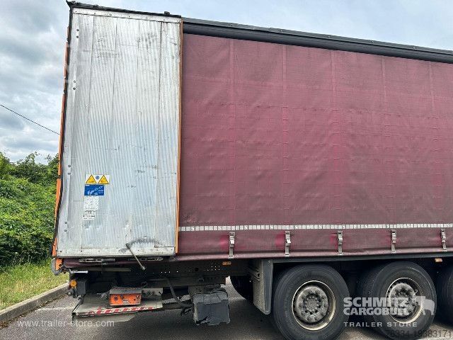 Open semitrailer with tarp Schmitz Cargobull Semitrailer Curtainsider Standard Hayon