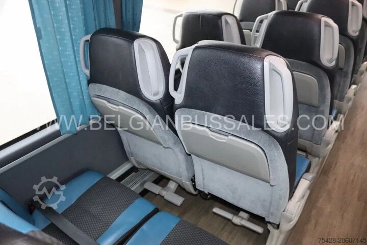 Coach Irizar I6S 13.35 / Back door
