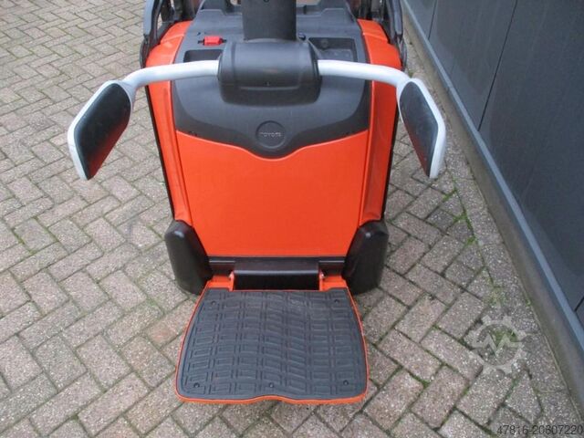 High lifting pallet truck TOYOTA SPE120